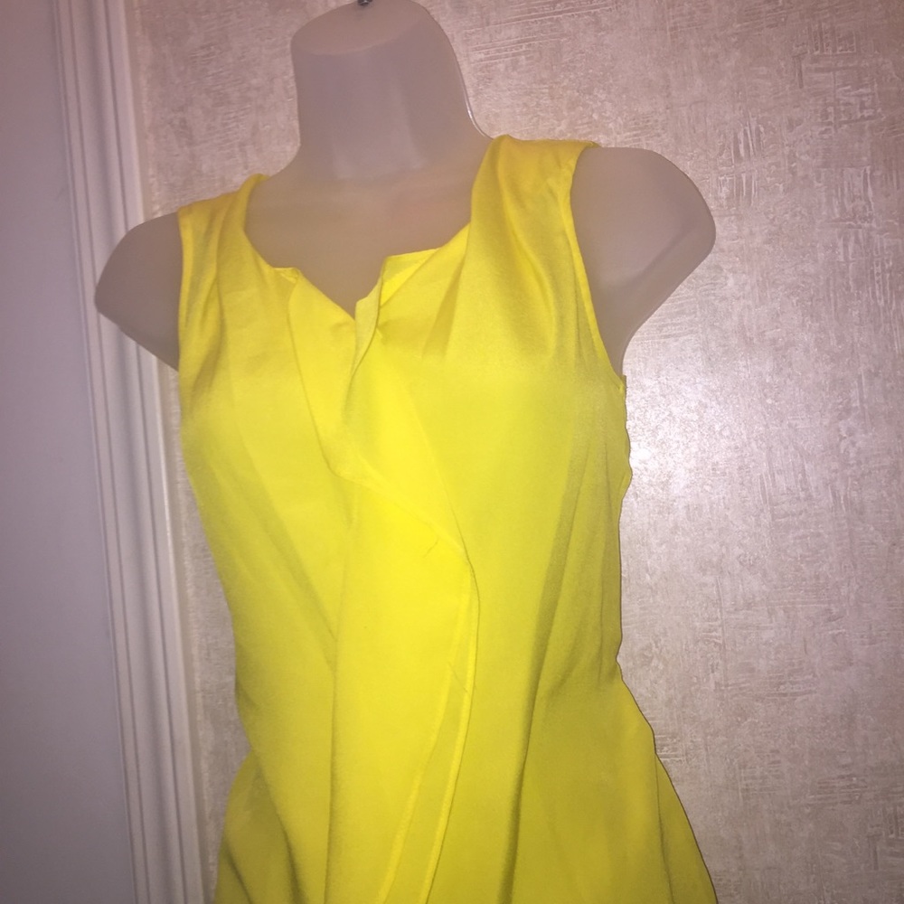 Yellow blouse - Picture 4 of 5